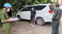 Tạm giữ 2 đối tượng tổ chức đưa 16 người xuất cảnh trái phép