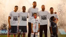 PSG thắng đầy kịch tính trong ngày Messi "chào" sân tại Parc des Princes