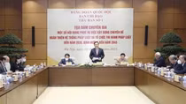 Chủ tịch Quốc hội chủ trì tọa đàm về xây dựng hệ thống pháp luật