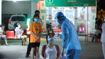 Hà Nội xét nghiệm hơn 84 nghìn mẫu, phát hiện 15 ca dương tính với SARS-CoV-2