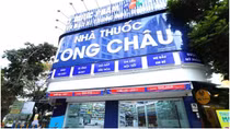 Khách hàng an tâm vì chính sách không tăng giá thuốc của Long Châu