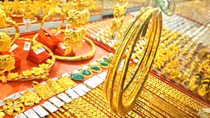 Giá vàng tăng không ngừng nghỉ, bạc tiếp tục leo thang