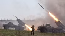 Nga tiến công sâu vào phòng tuyến, mở rộng kiểm soát ở Donetsk
