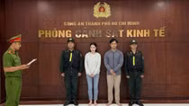 Cặp vợ chồng cầm đầu đường dây sản xuất thực phẩm chức năng giảm cân "bẩn" bị khởi tố