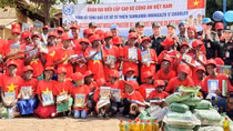 Mang trái tim Việt Nam đến với trẻ em mồ côi Trung Phi