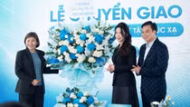 Mắt Đông Đô tiếp nhận chuyển giao công nghệ Smile Pro Vision ID
