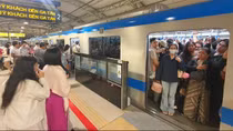 Phối hợp đảm bảo an toàn trong vận chuyển hơn nửa triệu lượt hành khách đi Metro dịp Tết