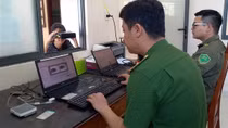 Công an cấp xã ở Đà Nẵng và Quảng Ngãi thực hiện “nhiệm vụ kép” trong những ngày nghỉ lễ