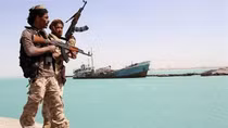 Từ Hormuz đến Bab el-Mandeb…