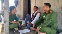 Công an đồng hành cùng các già làng xây dựng thế trận an ninh xã Tây Sơn ở phía Đông Đắk Lắk
