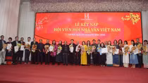 Hội Nhà văn Việt Nam kết nạp 62 hội viên mới