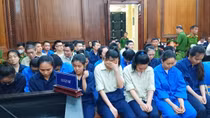 Phó giám đốc tài chính Công ty TVX Group và 30 “nhân viên ngân hàng” lãnh án