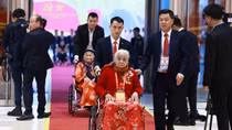 Hình ảnh đại biểu và khách mời dự Đại hội Đảng thứ XIV
