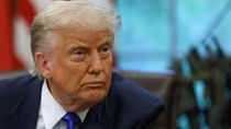 Tổng thống Donald Trump cảnh báo Mỹ có thể tấn công Iran