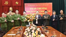 Trao thưởng cho lực lượng triệt phá thành công đường dây lừa đảo tại Campuchia