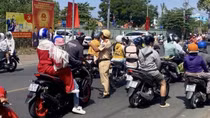 Tăng cường phòng ngừa để giảm thiểu TNGT trong những ngày Tết