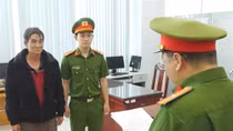 Hai đối tượng bị khởi tố vì sản xuất cà phê... giả