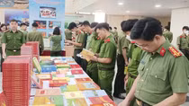 Ngày Sách và Văn hóa đọc trong Công an nhân dân tôn vinh giá trị của sách và người đọc