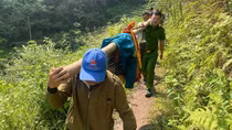 Sưởi ấm lòng dân nơi bản cao