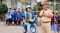 Công an Cà Mau dựng xây văn hóa giao thông từ học đường