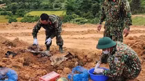 Tập trung thu thập, kết nối, hỗ trợ đính chính đầy đủ thông tin trên bia mộ liệt sĩ