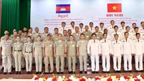 Đồng Tháp: Tăng cường hợp tác, giữ bình yên biên giới Tây Nam