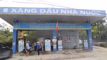 Phạt 15 triệu đồng cửa hàng xăng dầu tự ý ngừng bán