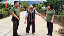 Già làng Đinh Văn Thép - tấm gương sáng của bản làng Cơtu bên dốc Kiền