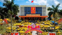 Rực rỡ sắc màu hoa Tết ở Cố đô Huế