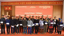 Góp hương xuân, sẻ chia khó khăn với bà con nghèo vùng biên giới Điện Biên