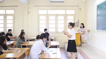 Bộ Tư pháp “tuýt còi”, Hà Nội bãi bỏ toàn bộ quyết định về dạy thêm, học thêm