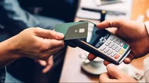 Tài khoản sử dụng hộ chiếu làm giấy tờ tùy thân bị "đóng băng" từ 1/1