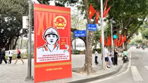 Hà Nội rộn ràng cờ hoa trước ngày bầu cử, chờ đón hơn 6 triệu cử tri