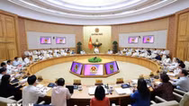 Triển khai đồng bộ các giải pháp để thúc đẩy tăng trưởng
