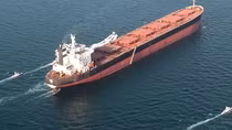 Kiến nghị cho tàu biển Việt Nam lưu thông qua eo biển Hormuz theo thứ tự ưu tiên
