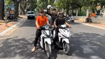 Tạm giữ 3 đối tượng dùng nón bảo hiểm đánh người trên đường