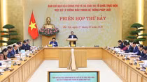 Tháo gỡ vướng mắc trong hệ thống pháp luật để tạo động lực tăng trưởng