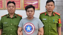 Bắt khẩn cấp tài xế xe ôm gây rối trước cổng sân bay Tân Sơn Nhất