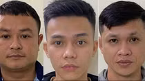 Làm rõ nhóm đối tượng cầm hung khí rượt đuổi 4 người khách nước ngoài