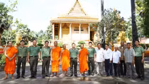 Người dân và các chức sắc tôn giáo ở miền Tây Nam bộ phấn khởi hướng về Đại hội XIV