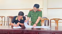 Shipper bắt tay nhân viên giao hàng nhanh chiếm đoạt gần 275 triệu đồng