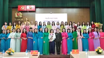 Cụm thi đua số 1 nói chuyện chuyên đề “Nghệ thuật nuôi dạy con trong thời đại số”