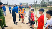 Dựng "lá chắn" an toàn cho học sinh