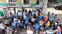 Rủi ro đứt gãy nguồn cung xăng dầu vì hợp đồng mua bán tương lai