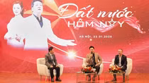 NSND Quốc Hưng hát “Đất nước hôm nay” chào mừng Đại hội Đảng