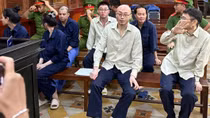 Cho nhân viên bán dâm, 2 ông chủ nhà hàng người nước ngoài lãnh án