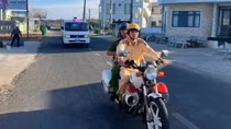 Công an Đặc khu Phú Quý đảm an ninh trật tự cho Ngày hội non sông