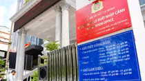 Hỗ trợ người nước ngoài gia hạn tạm trú do ảnh hưởng xung đột Trung Đông