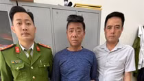 Vận động đối tượng giết người đầu thú sau 27 năm trốn ra nước ngoài