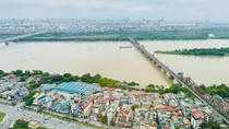 Thống nhất di dời, quy hoạch toàn bộ khu dân cư ngoài đê sông Hồng